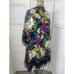 Vintage Huangguan Silk Chinese Square Hand Rolled Scarf Floral 42”x42”